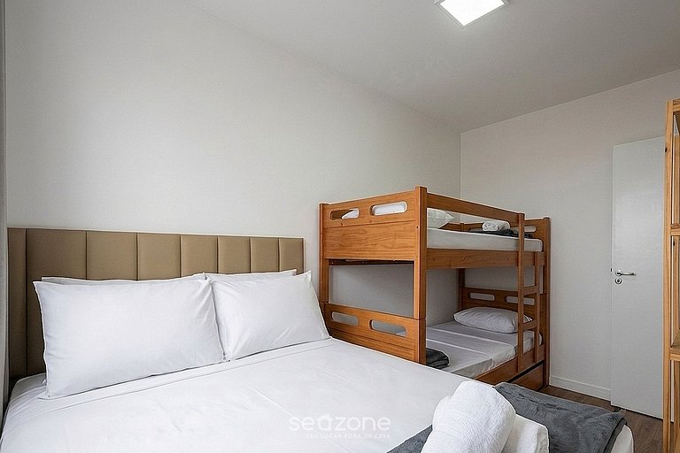 Apto. en Condo. c/ Piscina y Vista Mar CSI1401