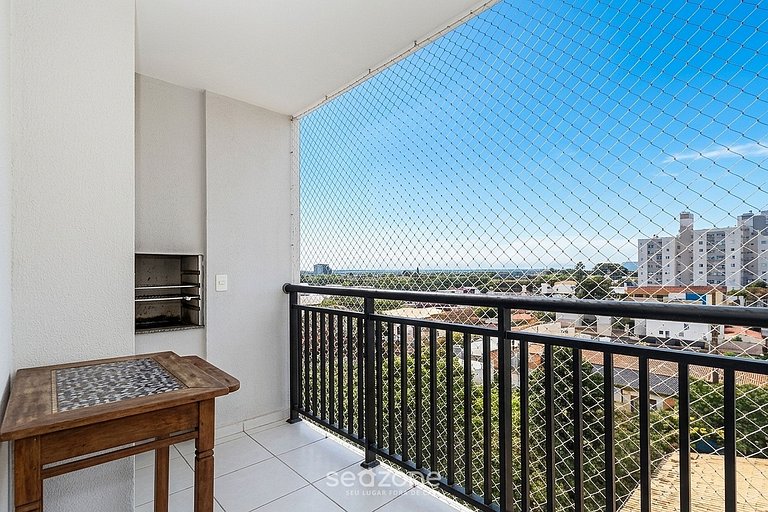 Apto. em Cond. c/ Piscina e Vista Mar CSI1401