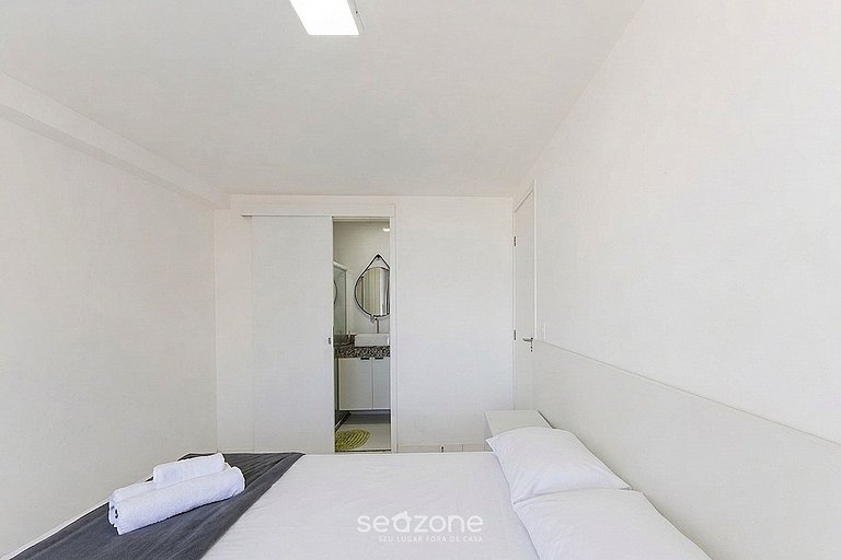 Apto. en Condo. c/ Piscina y vista al Mar PZO0908