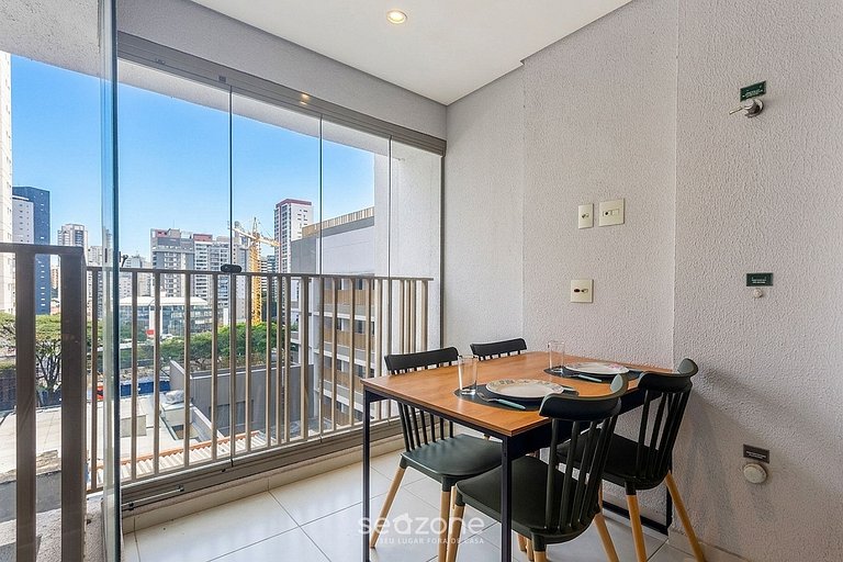 Studio em Cond. c/ Vista Cid. e Coworking PUA0130