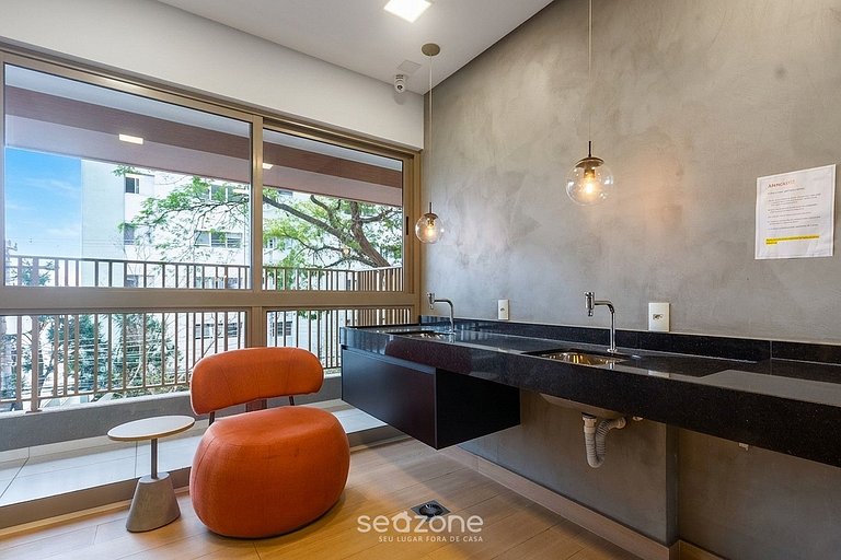 Studio em Cond. c/ Vista Cid. e Coworking PUA0130