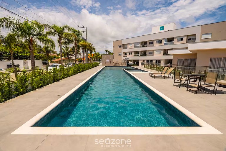 Apto. em Cond. c/ Piscina e churrasq. CCI0073