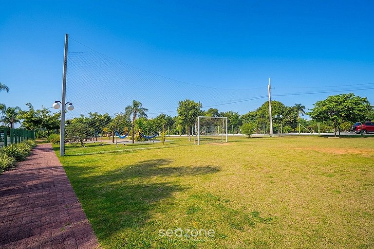 Apto. em Cond. c/ Piscina e churrasq. CCI0073
