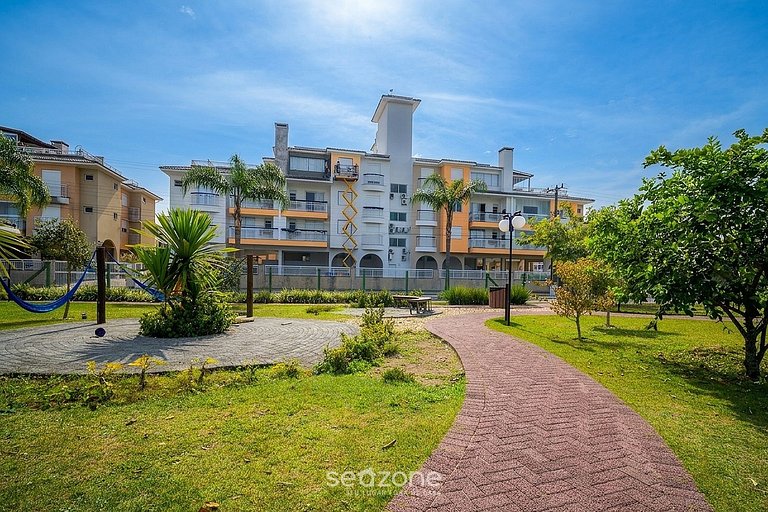 Apto. em Cond. c/ Piscina e churrasq. CCI0073