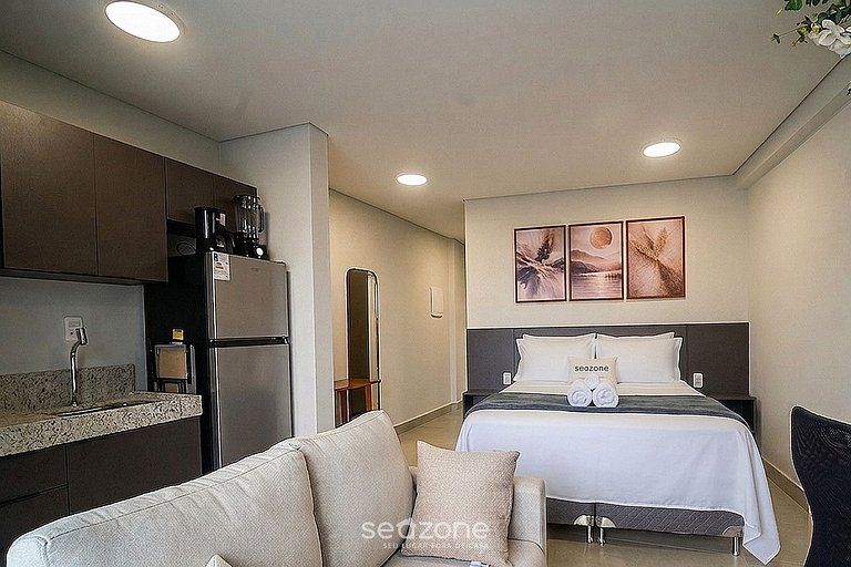 Studio em Cond. c/ Piscina e Vista Cid. MSU0405