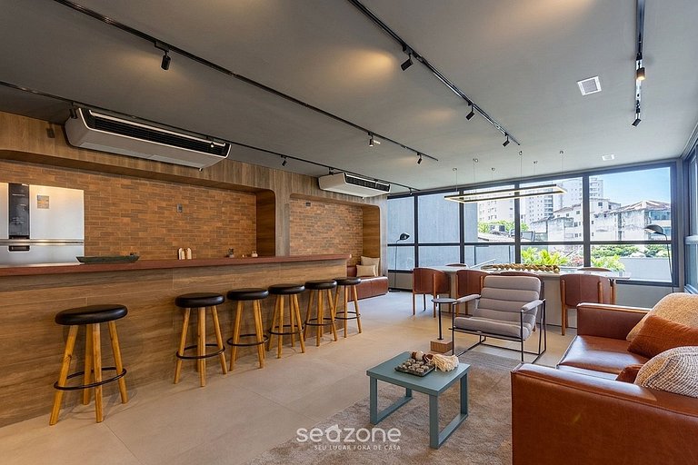 Studio em Cond. c/ Piscina e Vista Cid. OPL0909