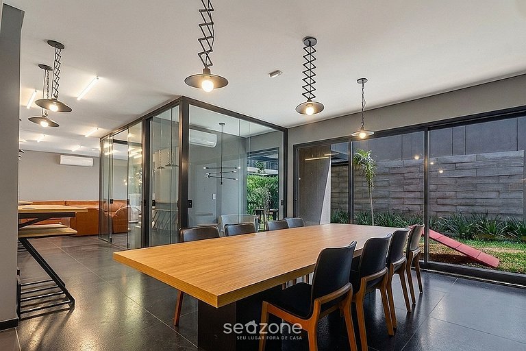 Studio em Cond. c/ Piscina e Vista Cid. OPL0909
