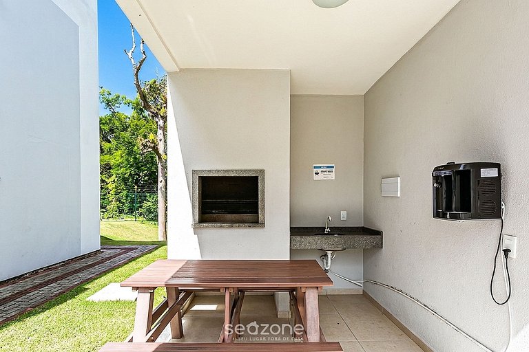 Apto. em Cond. c/ Piscina e Churrasq. RPC0208