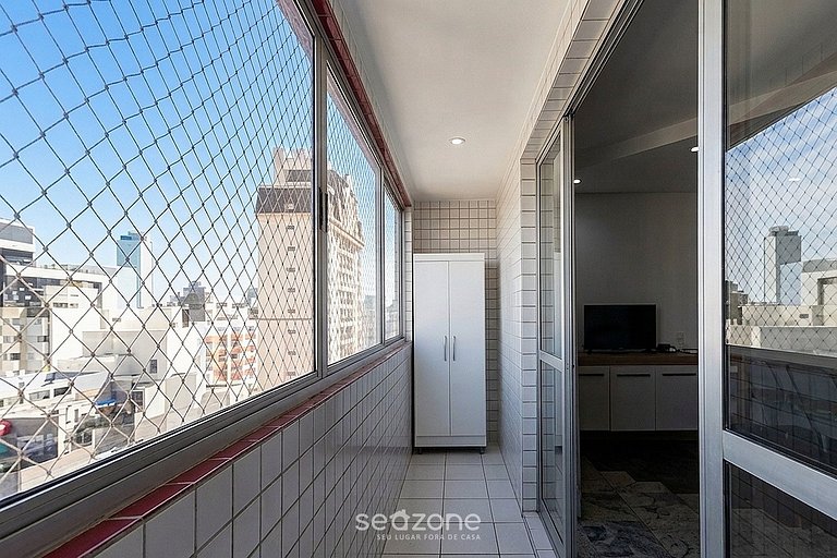 Studio em Cond. c/ Vista Cid. LLS0277
