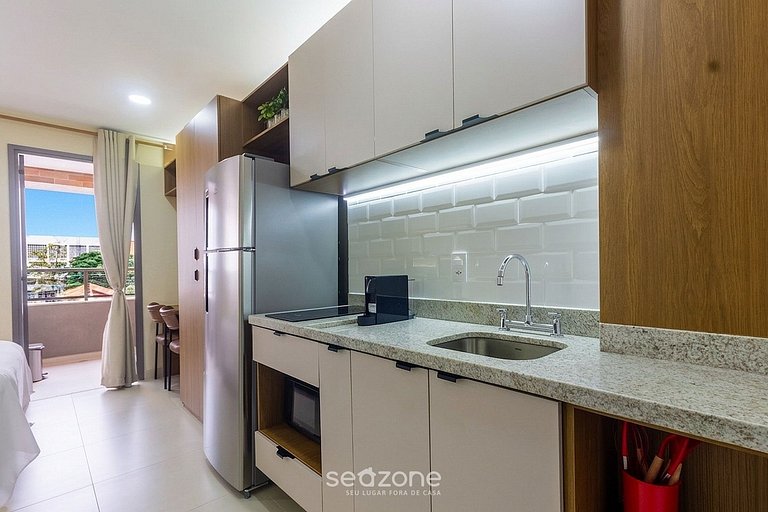 Studio c/ Varanda em Cond. c/ Piscina AIM0406