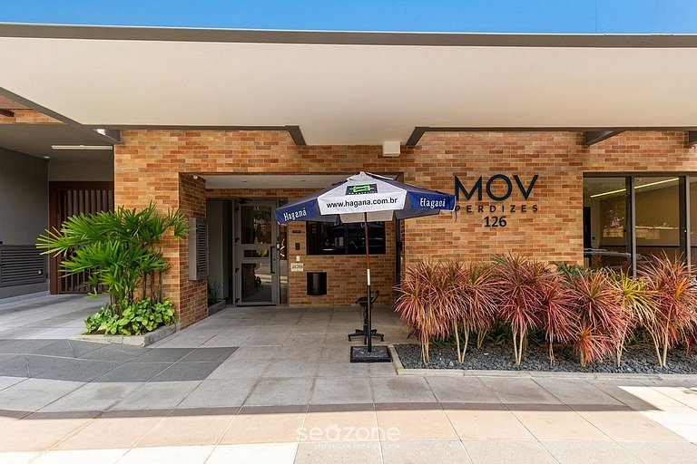 Studio c/ Varanda em Cond. c/ Piscina AIM0406