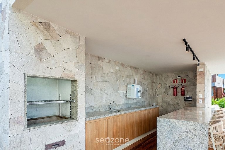 Apto. em Cond. c/ Piscina e Vista Piscina VII0001