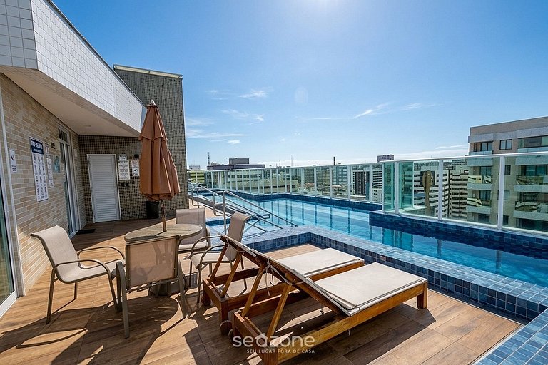 Apto. em Cond. c/ Piscina e Vista Cid. PAB0506