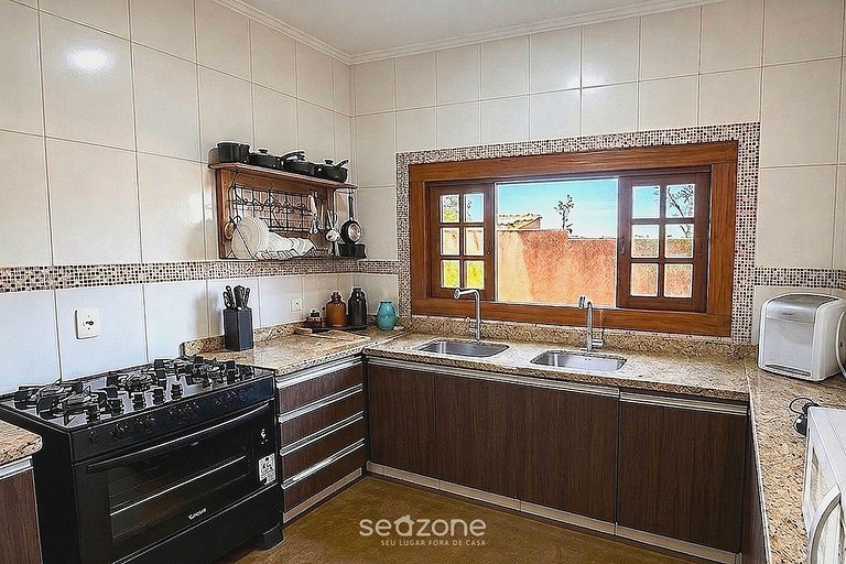 Casa c/ Piscina priv. e Varanda em Piri. NFA0013