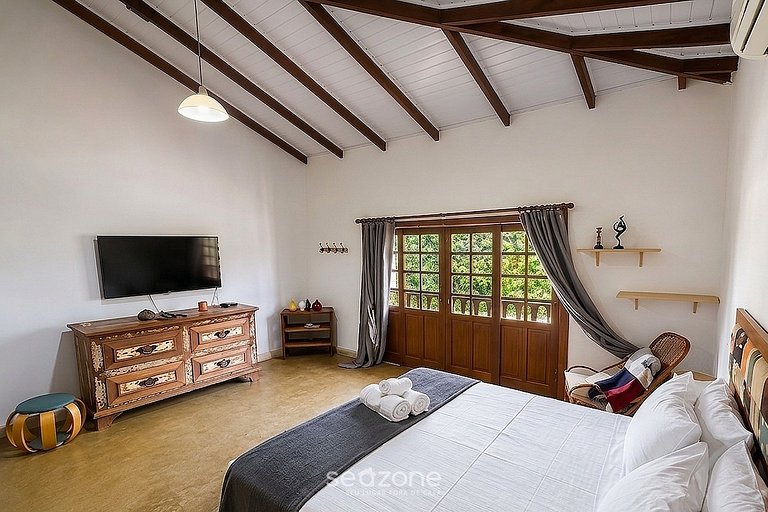 Casa c/ Piscina priv. e Varanda em Piri. NFA0013