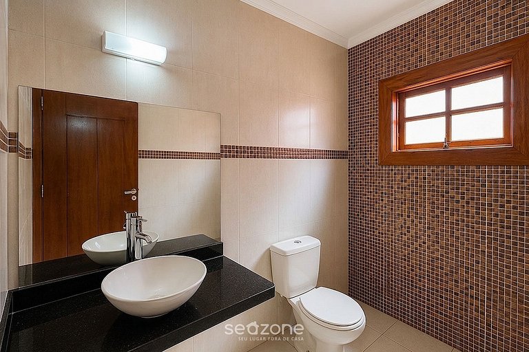Casa c/ Piscina priv. e Varanda em Piri. NFA0013