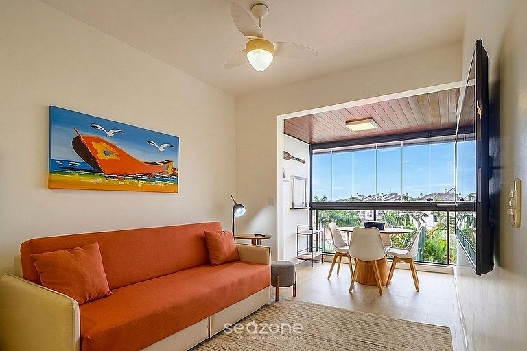 Apto. em Cond. c/ Piscina e Vista Cid. COI0301
