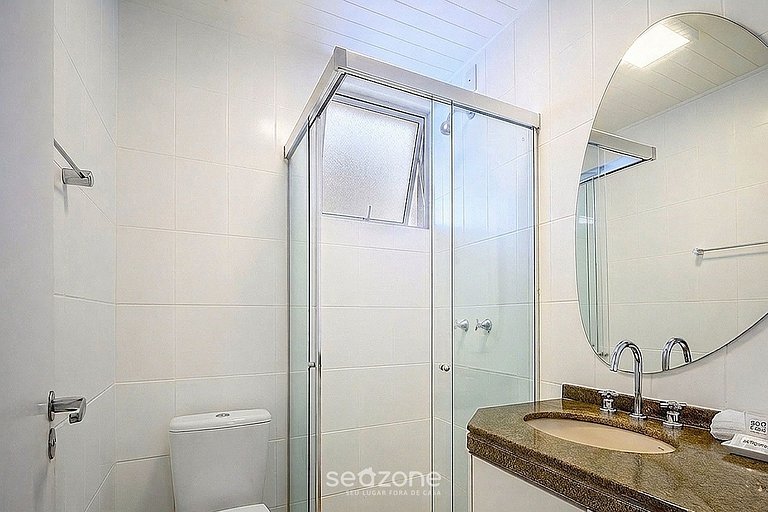 Apto. en Condo. c/ Piscina y Vista Ciudad COI0301