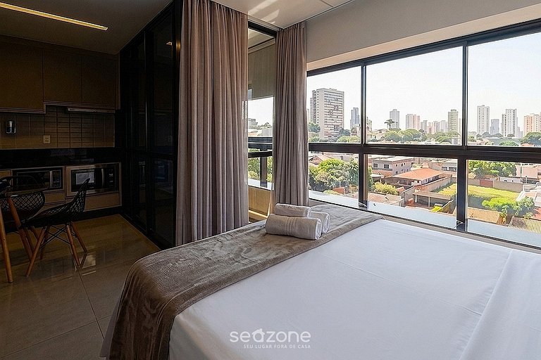 Studio em Cond. c/ Piscina e Vista Cid. VEO0507