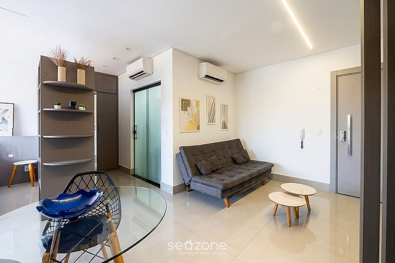 Studio em Cond. c/ Piscina e Vista Cid. VEO0507