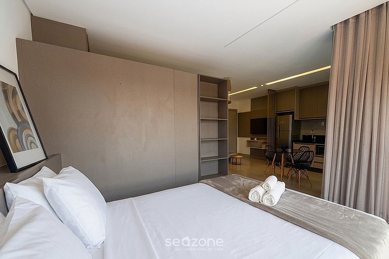 Studio em Cond. c/ Piscina e Vista Cid. VEO0507