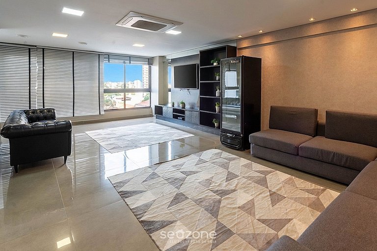Studio em Cond. c/ Piscina e Vista Cid. VEO0507