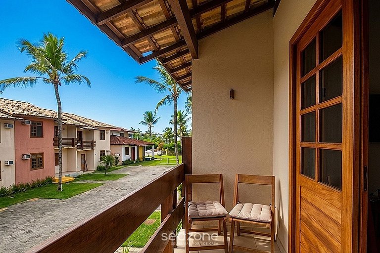 Apto. em Cond. c/ Piscina em Taperapuan APF0232