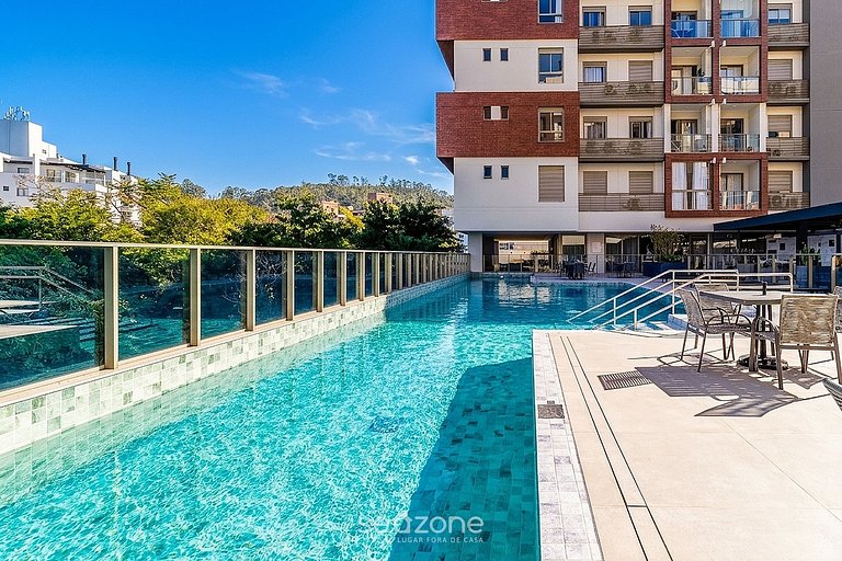 Apto. en Condo. c/ Piscina y Vista Ciudad SSL0114
