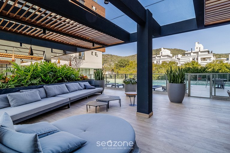 Apto. em Cond. c/ Piscina e Vista Cid. SSL0114