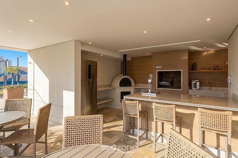 Studio em Cond. c/ Piscina e Vista Cid. SRU3609