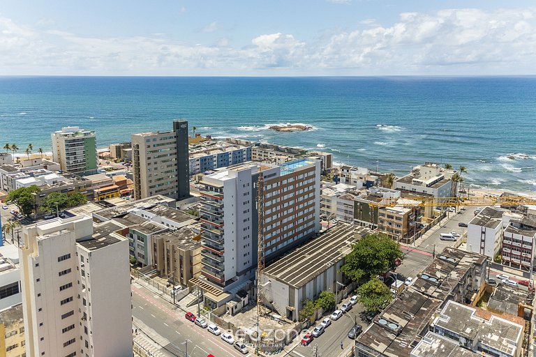Apto. c/ Balcón en Condo. c/ Piscina SAA0302