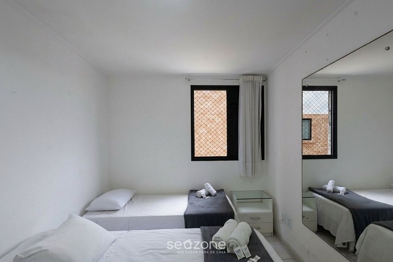 Apto. en Condo. c/ Piscina y Vista Ciudad NTV0212