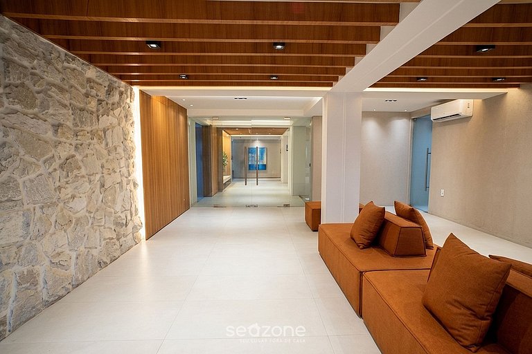 Apto. en Condo. c/ Piscina y Vista Mar SCR0316