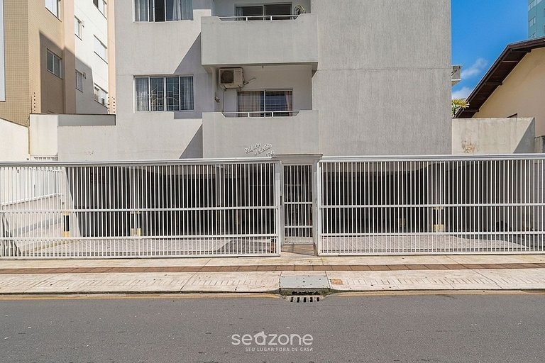 Apto. Bem localizado c/ Vista Cid. MEL0303