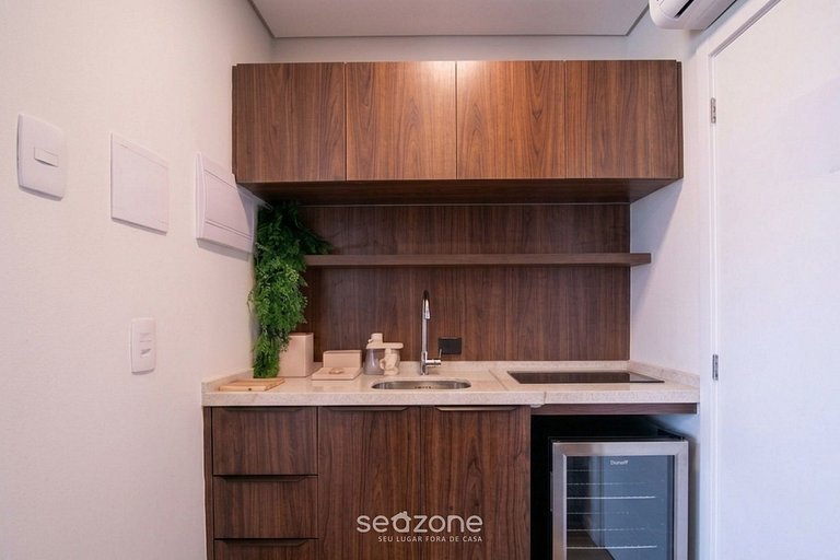Studio em Cond. c/ Vista Montanha e Gar. UST0410