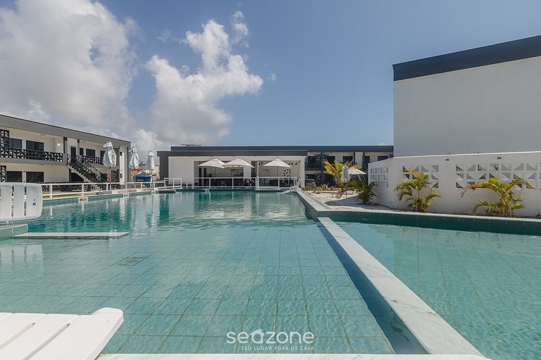 Apto. em Cond. c/ Piscina a 400m da Praia DVB0029