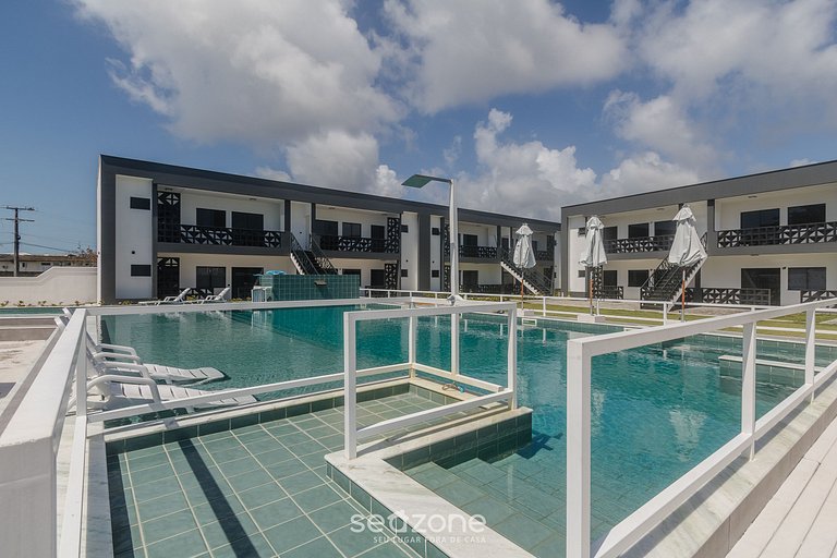 Apto. em Cond. c/ Piscina a 400m da Praia DVB0029