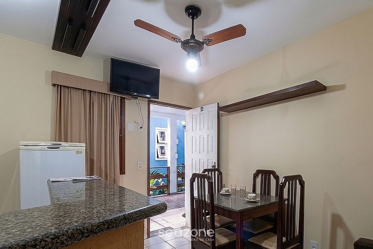 Apto. em Cond. c/ Piscina e churrasq. GDN0620