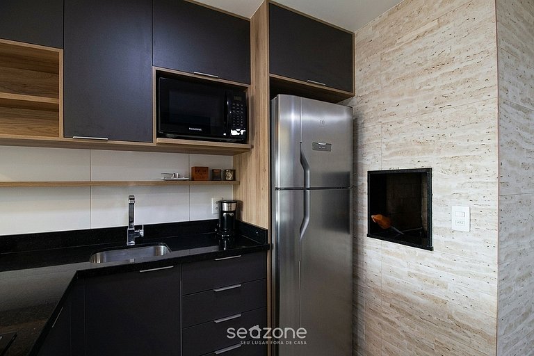 Apto. em Cond. c/ Piscina e Terraço RPF0307