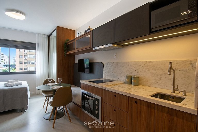 Studio Bem localizado em Cond. c/ Piscina SKG0503