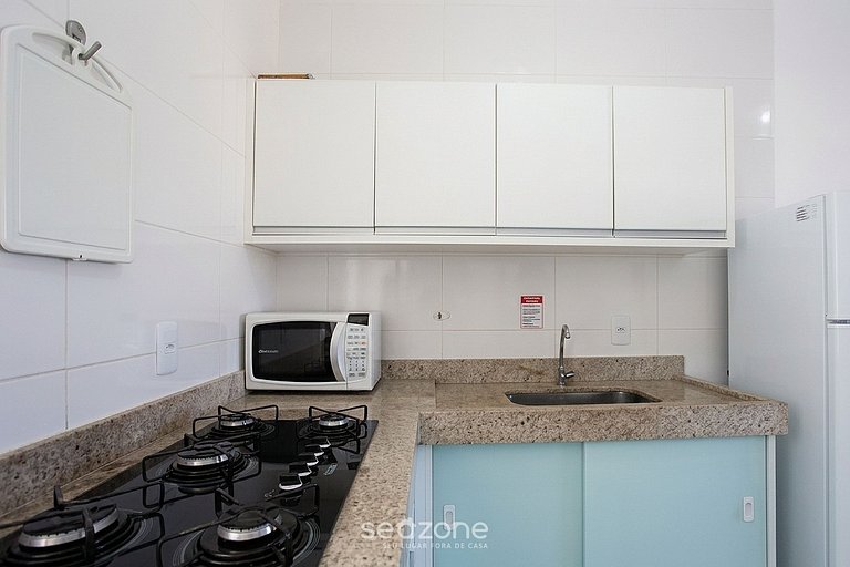 Apto. em Cond. c/ Piscina a 700m da Praia PCB0106
