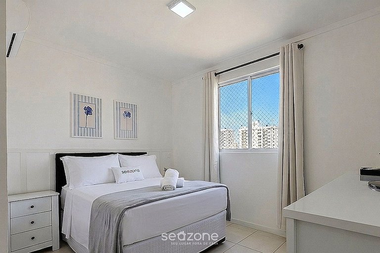 Apto. c/ vista al Mar en Condo. c/ Pisc. CSI2302