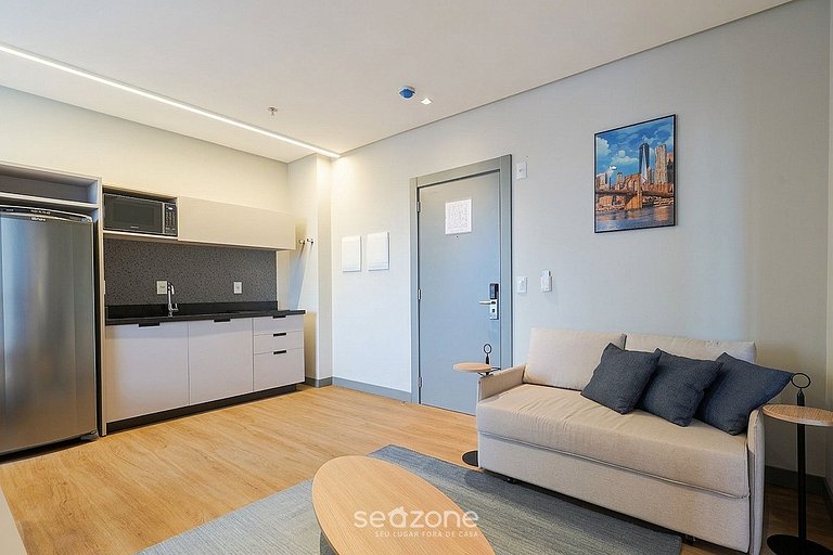Studio em Cond. c/ vista p/ Lago FNY1104