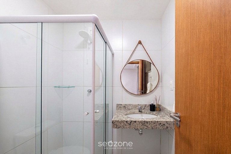 Apto. en Condo. c/ Piscina TRA0005