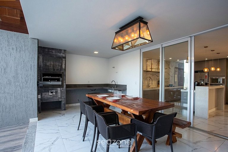 Casa en Condo. c/ Piscina y parr. MAM0007