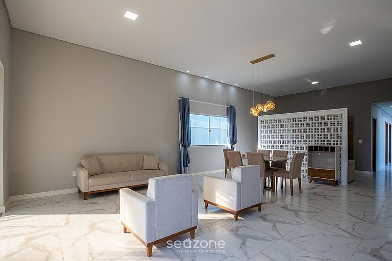 Casa en Condo. c/ Piscina y parr. MAM0007