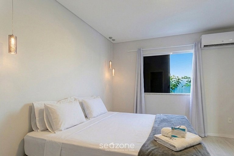 Casa em Cond. c/ Piscina e churrasq. MAM0007