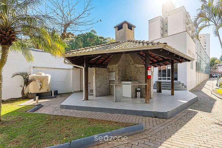 Apto. en Condo. c/ parr. MBHE0805