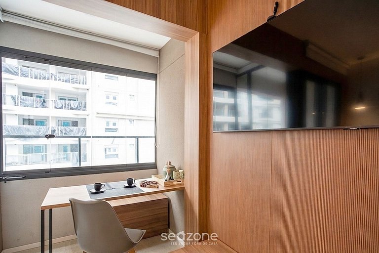 Studio Bem localizado em Cond. c/ Piscina SOM1406