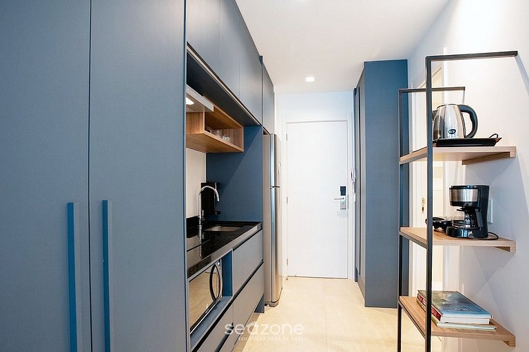 Studio Bem localizado em Cond. c/ Piscina SOM1406